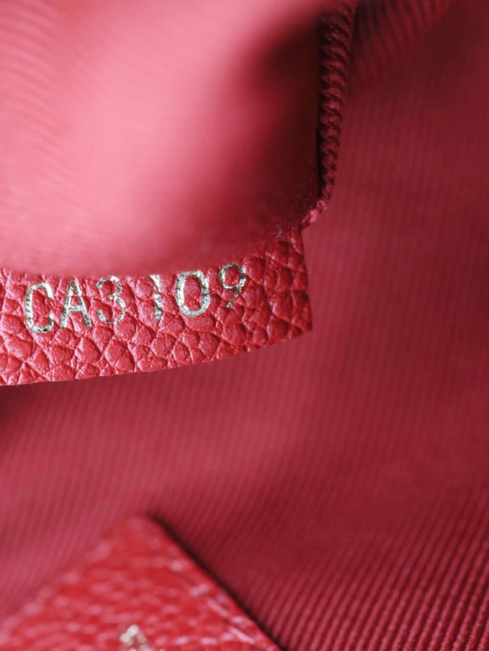 Louis Vuitton Saintonge Monogram Empreinte Leather Crossbody Bag Red - Picture 12 of 13